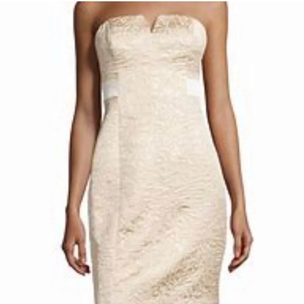 Halston Heritage dress 8, Sleeveless Cream brocade beautiful Sheath cocktail